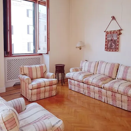 Roman Holidays Boutique Hotel-3